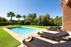 Villa Selma avec piscine chauffée